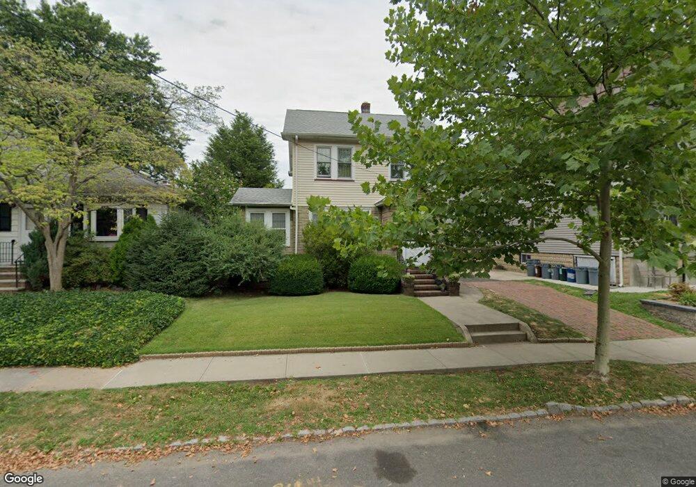 142 Livermore Ave, Staten Island, NY 10314 - photo 1