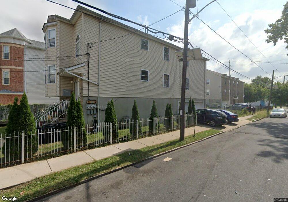 54 Tillinghast St unit 2, Newark, NJ 07108 - photo 1