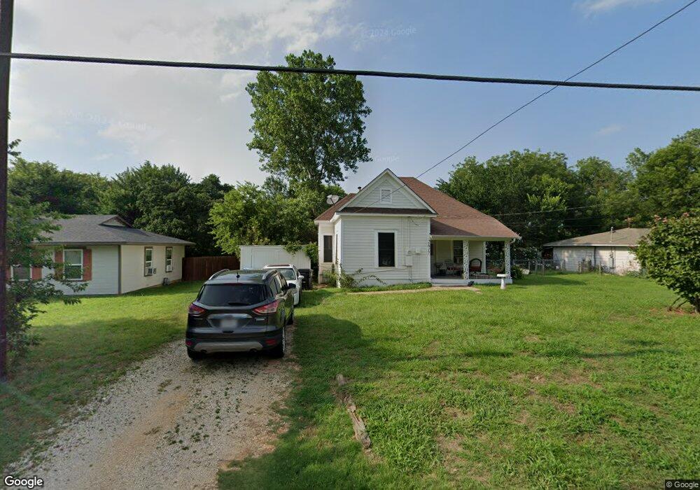 2617 W Walker St, Denison, TX 75020 - photo 1