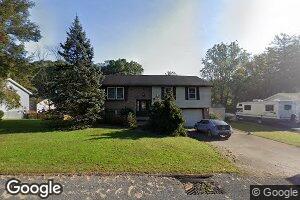 705 Rolling Green Dr, Selinsgrove, PA 17870