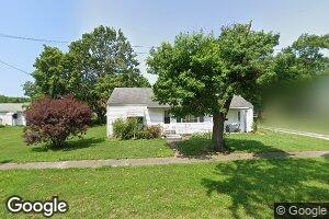 216 S Iowa St, Chrisman, IL 61924