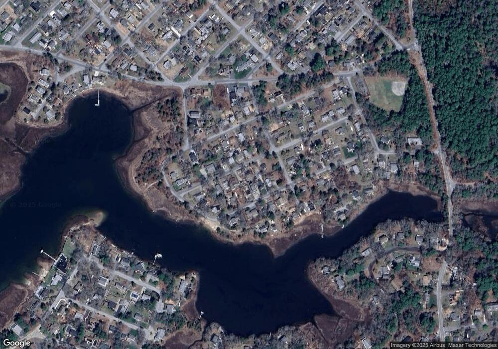 28 Juniper St, Wareham, MA 02571 - photo 1