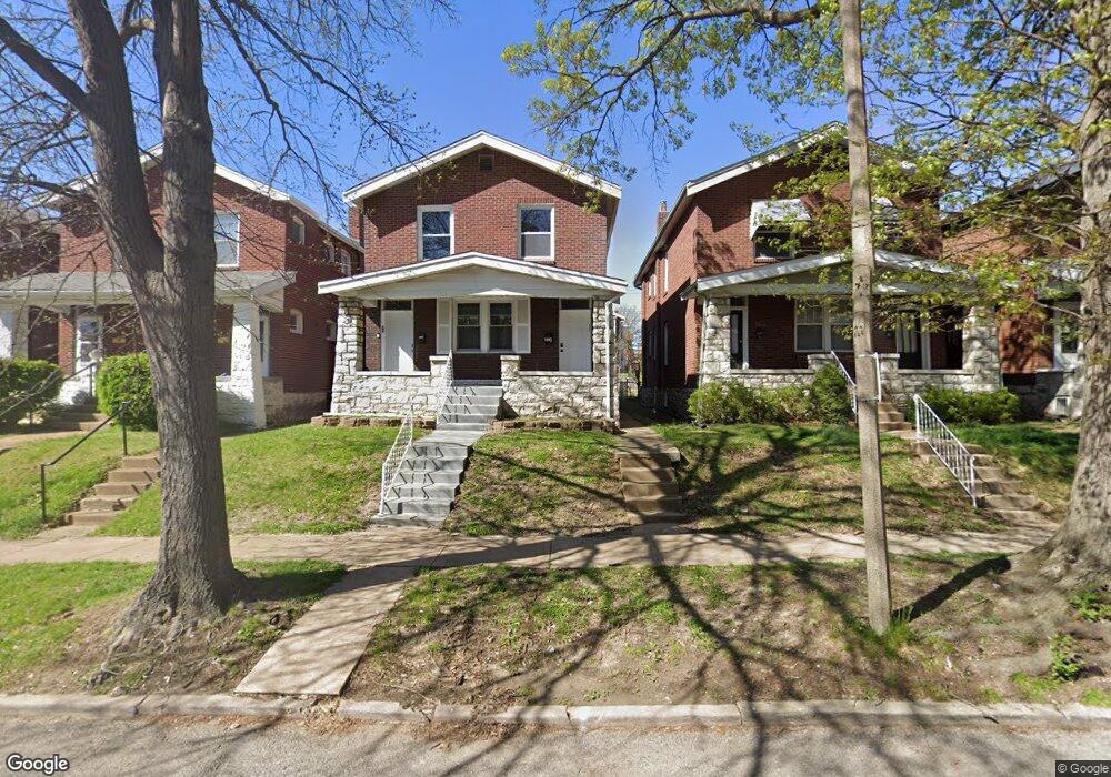 5331 Sutherland Ave, Saint Louis, MO 63109 - photo 1