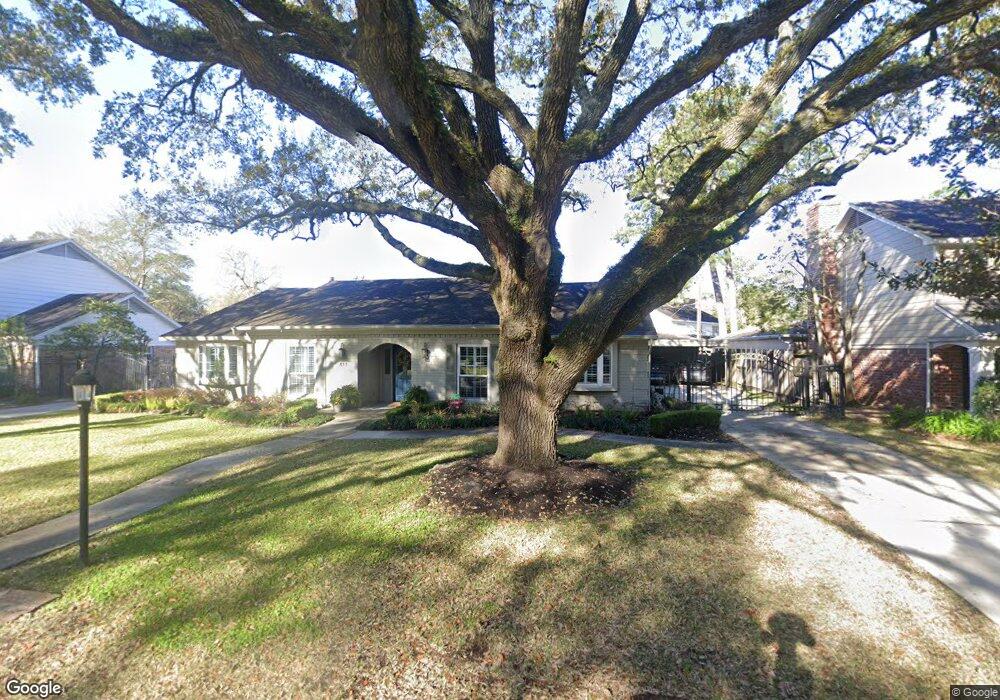 411 Southchester Ln, Houston, TX 77079 - photo 1