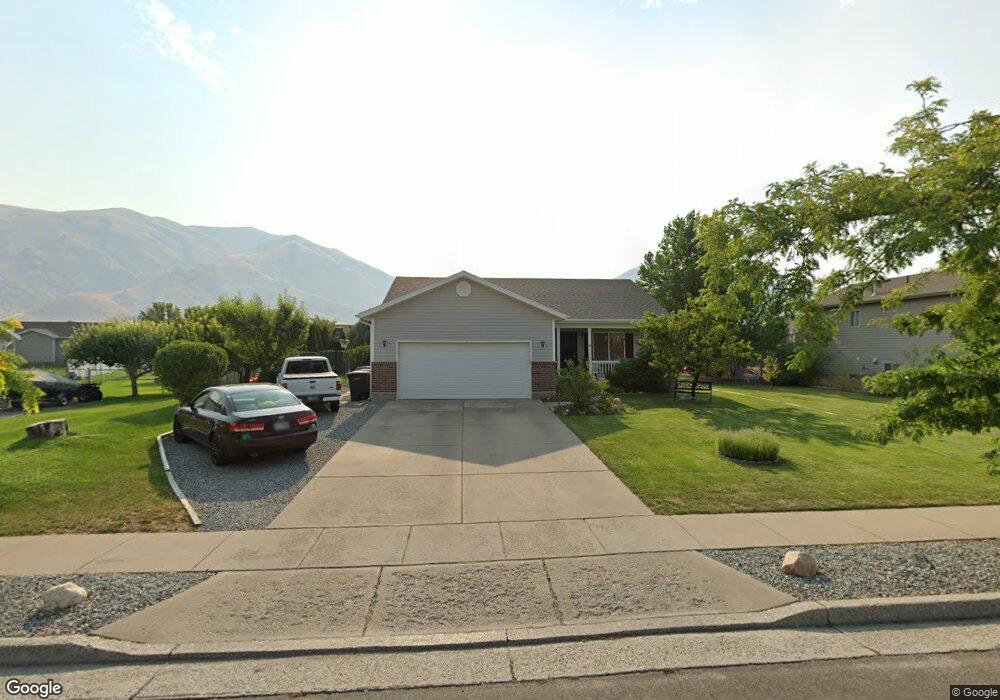 105 S 1030 E, Hyrum, UT 84319 - photo 1
