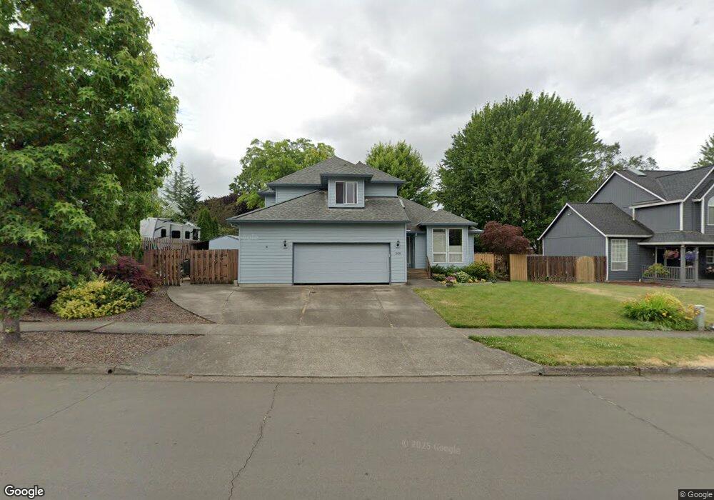 308 E Edgewood Dr, Newberg, OR 97132 - photo 1