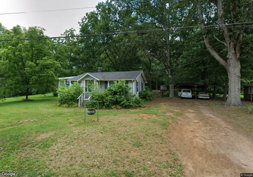 1421 Southridge St, Shelby, NC 28152 - photo 1