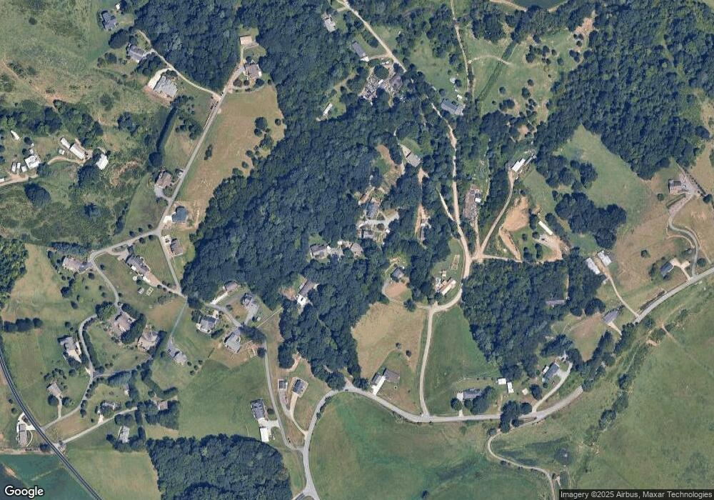 129 Oak Trails Pass, Leicester, NC 28748 - photo 1