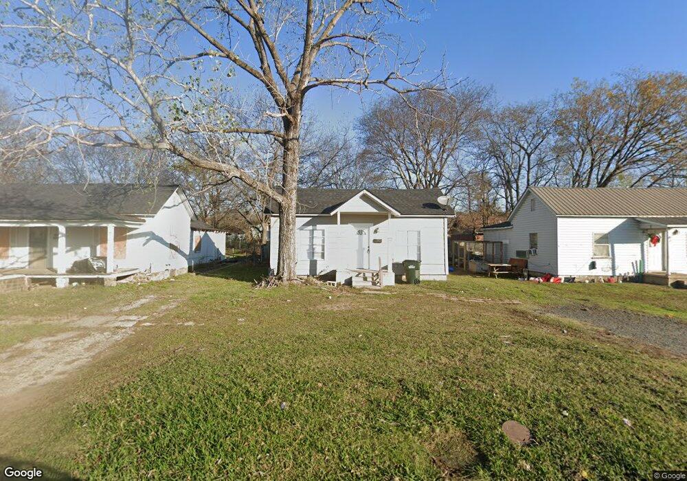 1206 W Trudgeon St, Henryetta, OK 74437 - photo 1