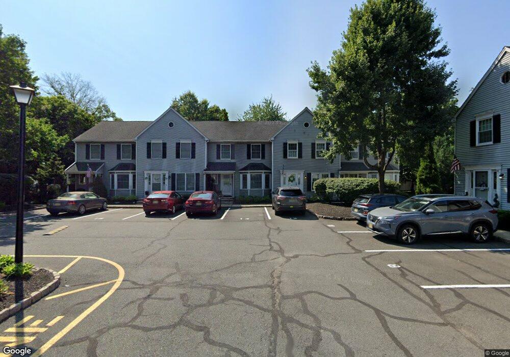 6 Village Ct, Bound Brook, NJ 08805 - photo 1