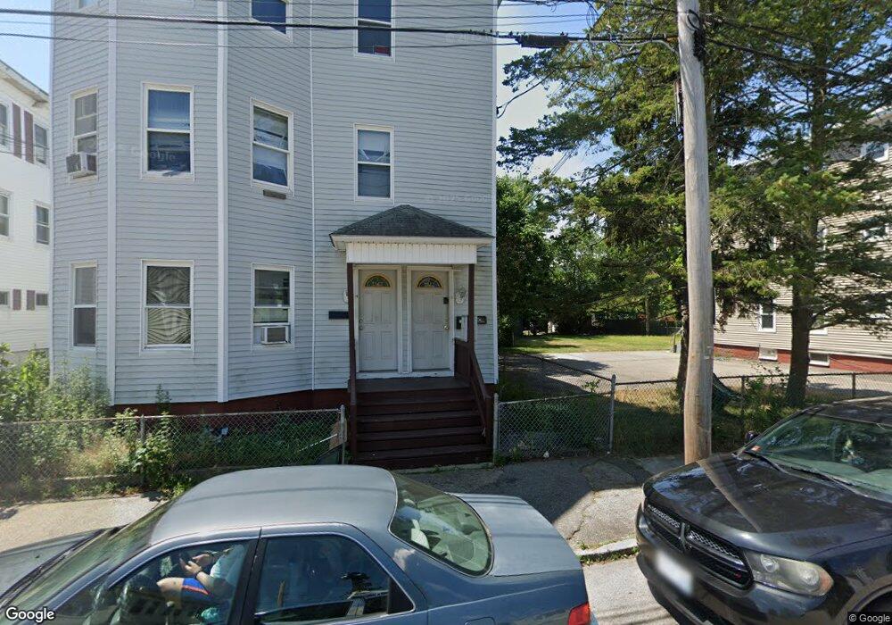 13 Stearns St, Pawtucket, RI 02861 - photo 1