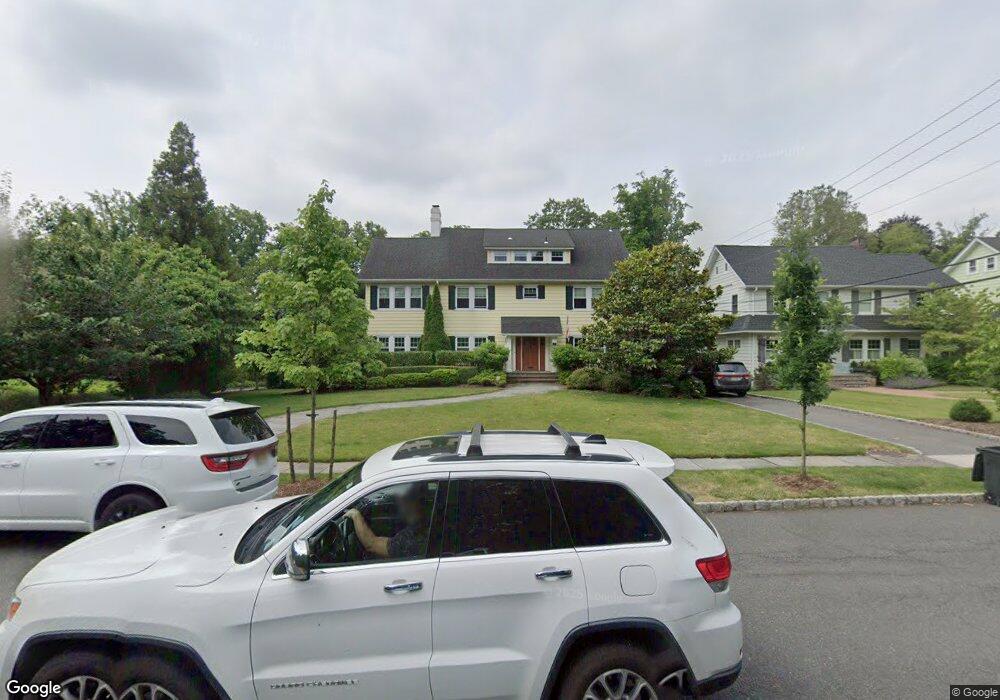 127 Llewellyn Rd, Montclair, NJ 07042 - photo 1