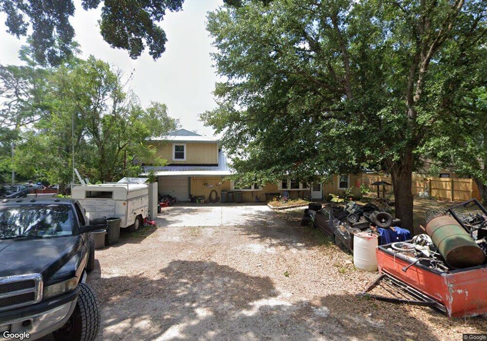 36828 Chestnut Ln, Zephyrhills, FL 33541 - photo 1