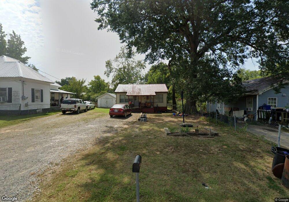 406 NE E St, Stigler, OK 74462 - photo 1