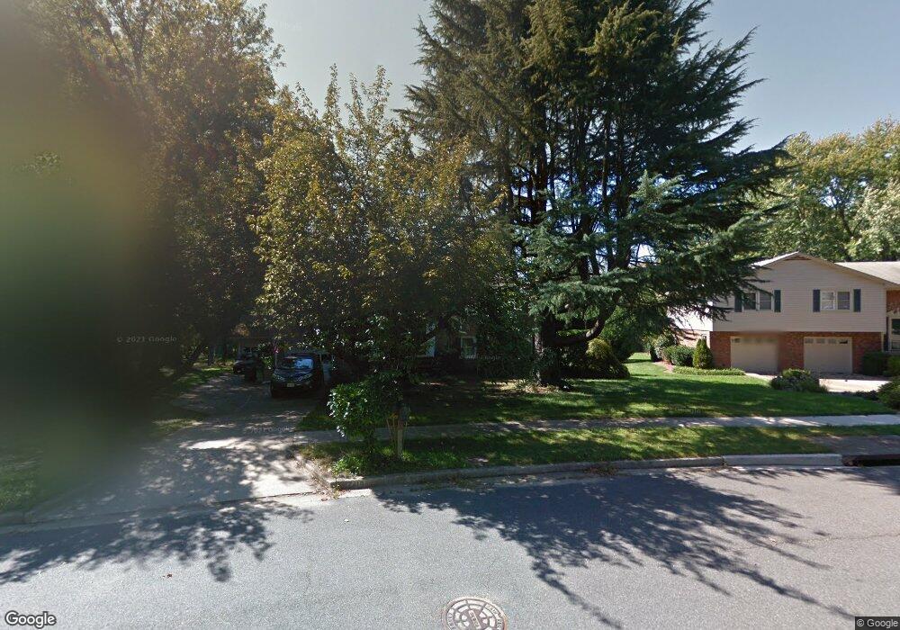 7410 Range Rd, Alexandria, VA 22306 - photo 1