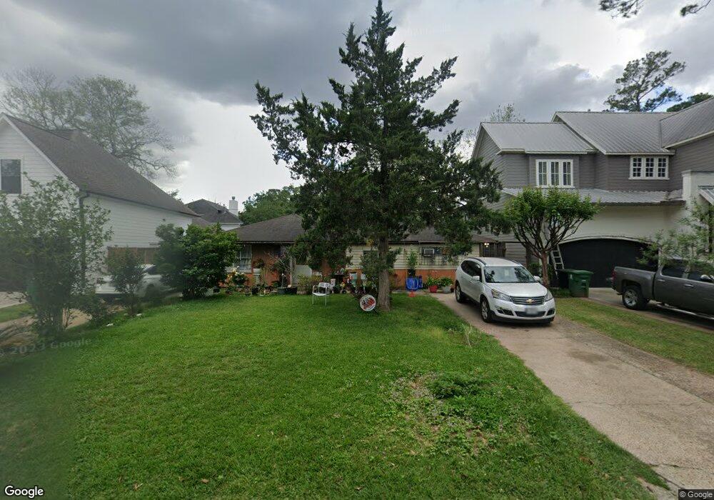 1313 Curtin St, Houston, TX 77018 - photo 1