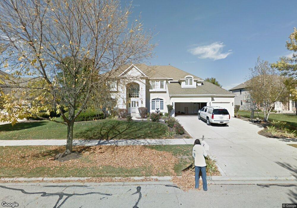 1807 Princess Cir, Naperville, IL 60564 - photo 1