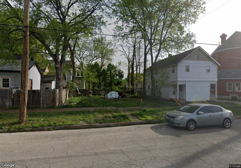 316 SW 3rd St, Topeka, KS 66603 - photo 1