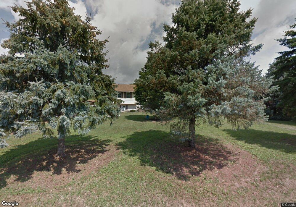 110 Earl Dr, Brodheadsville, PA 18322 - photo 1