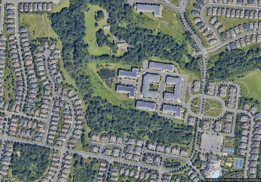 3306 Enclave Cir unit 3306, Somerset, NJ 08873 - photo 1