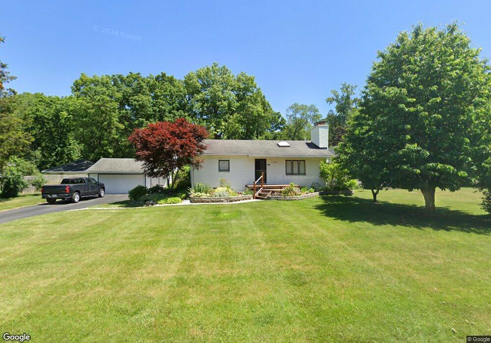 3249 Stanforth Ave, West Bloomfield, MI 48324 - photo 1