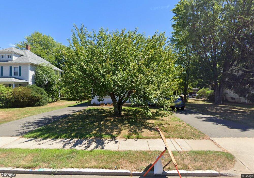 324 Newington Rd, West Hartford, CT 06110 - photo 1