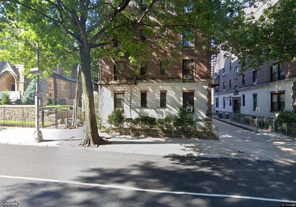 3606 31st Ave, Long Island City, NY 11106 - photo 1