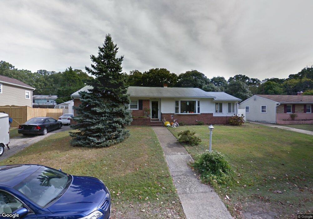 221 Sun Glo Rd, Pasadena, MD 21122 - photo 1