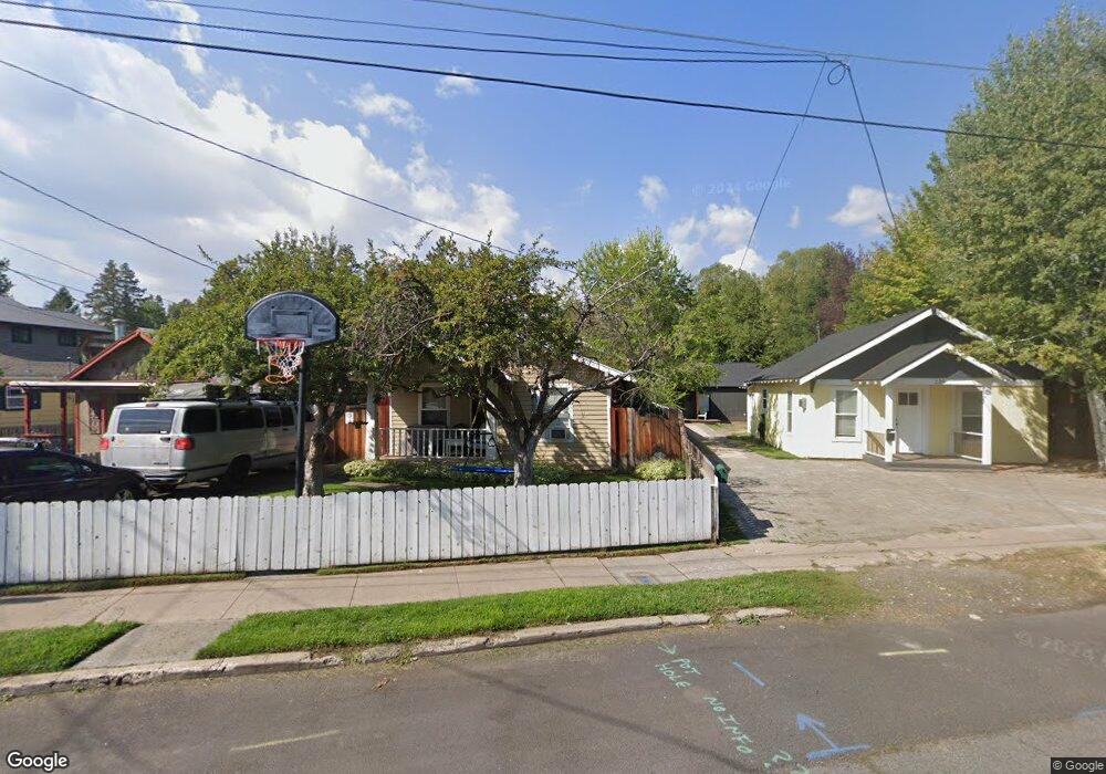 231 NW Riverfront St, Bend, OR 97703 - photo 1