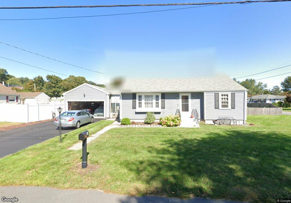 55 Mayfair Rd, Cumberland, RI 02864 - photo 1