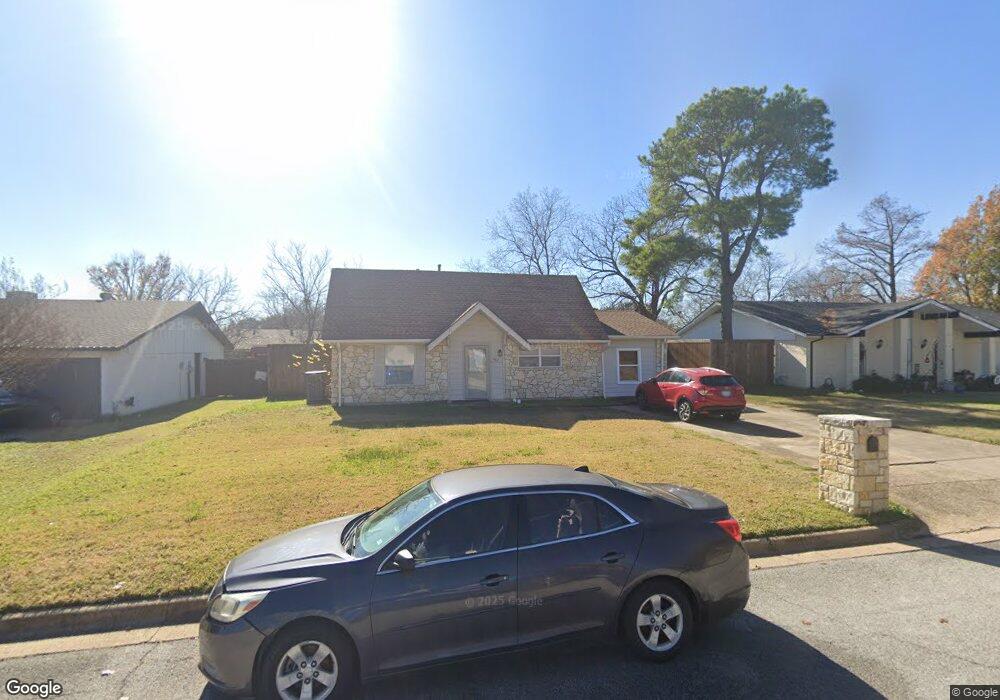 7912 Donegal Ln, North Richland Hills, TX 76180 - photo 1