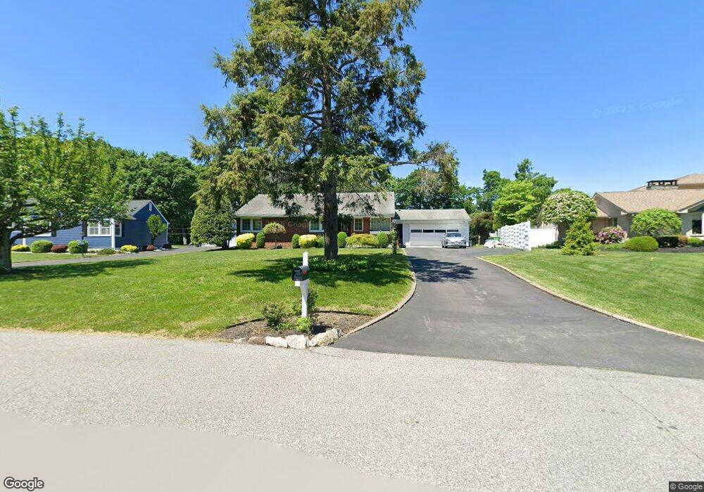 35 Valley View Rd, Poughkeepsie, NY 12603 - photo 1