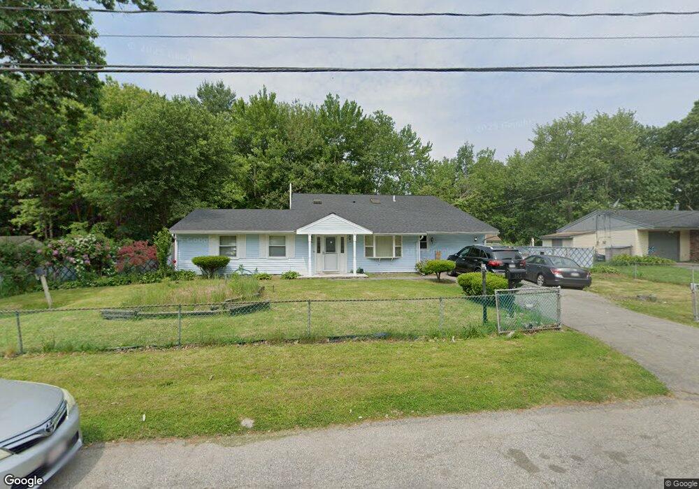 146 Sinclair Rd, Brockton, MA 02302 - photo 1