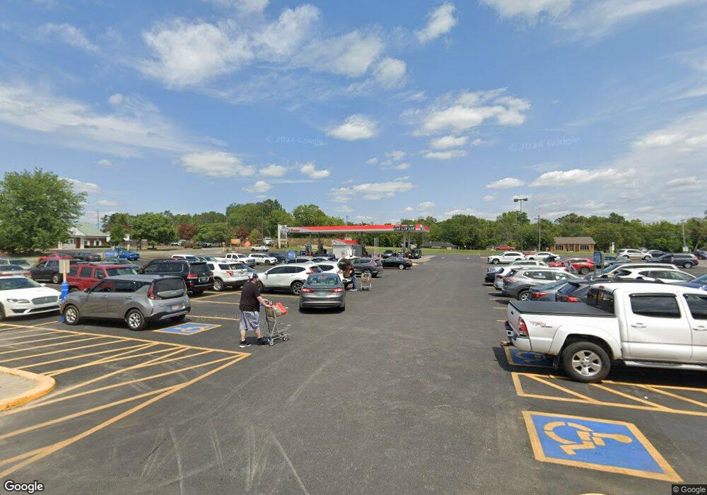 844 S College St unit 2 5 6, Harrodsburg, KY 40330 - photo 1