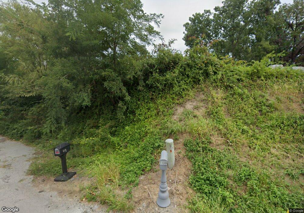 1107 S Clinton Rd, Caseyville, IL 62232 - photo 1