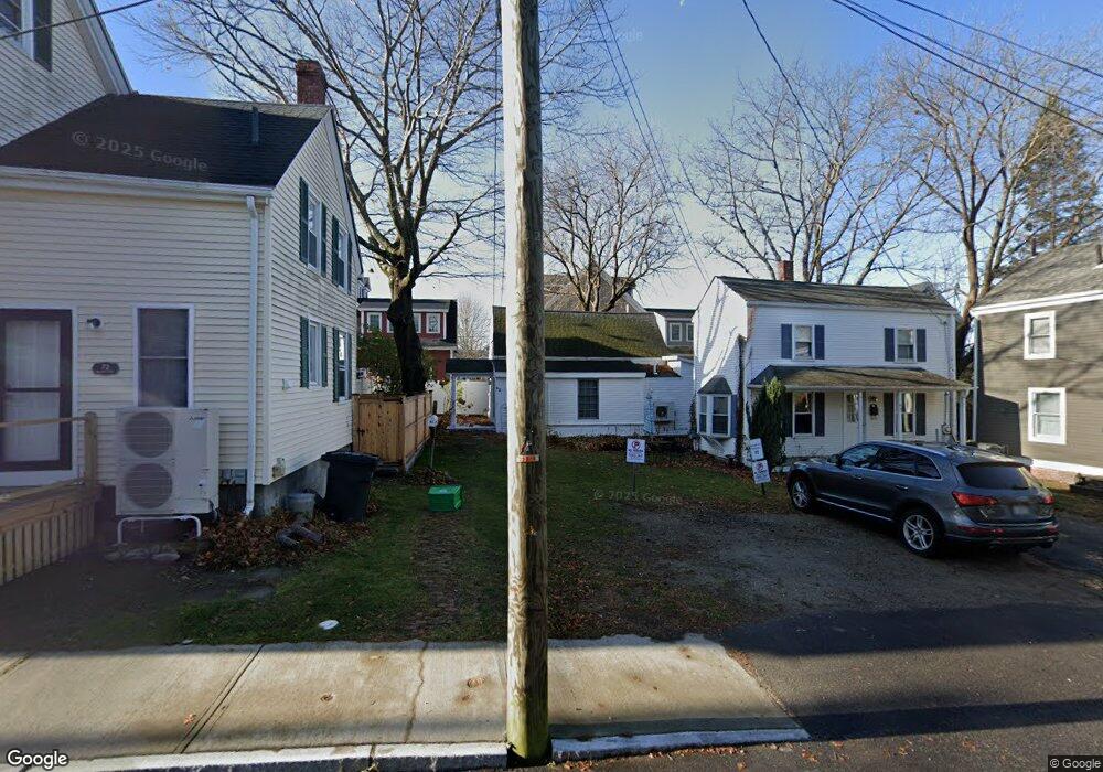 82 Brewster St, Portsmouth, NH 03801 - photo 1