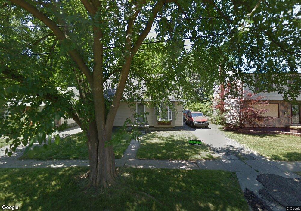 1842 Chelan St, Flint, MI 48503 - photo 1