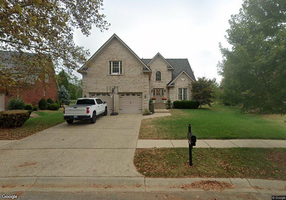 11039 Radleigh Ln, Louisville, KY 40291 - photo 1