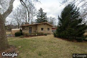815 Lakeshore Dr, Medway, OH 45341