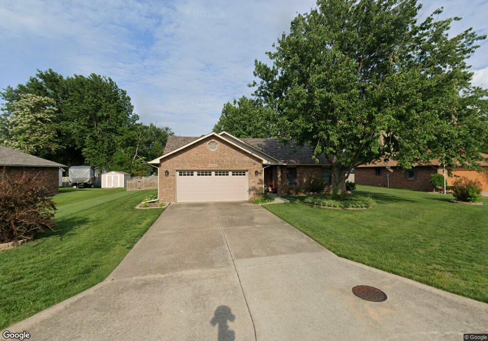 2114 S Hedgewood Dr, Bolivar, MO 65613 - photo 1
