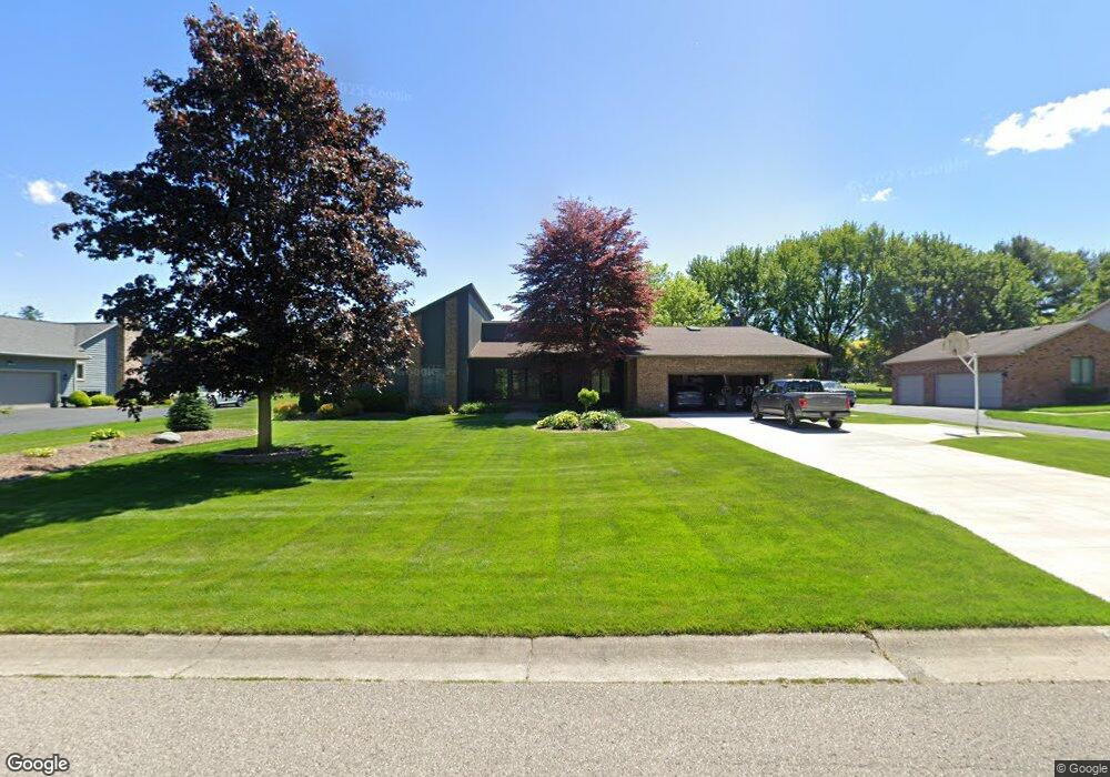 1361 Highland Meadows, Flint, MI 48532 - photo 1