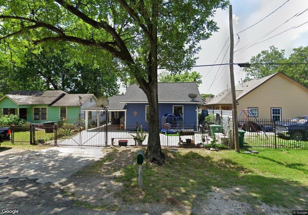 1818 Eubanks St, Houston, TX 77093 - photo 1