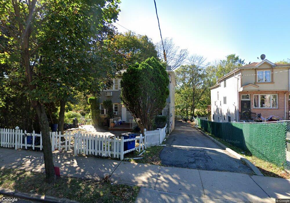 1190 Clove Rd, Staten Island, NY 10301 - photo 1