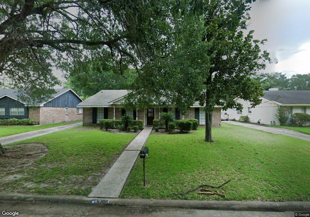 6306 Francis Marion Dr, Houston, TX 77091 - photo 1