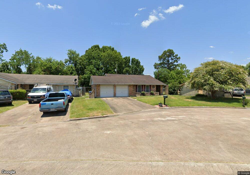 8771 Mickleton Dr, Houston, TX 77088 - photo 1