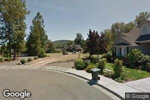 906 NW Southwater Dr, Roseburg, OR 97471
