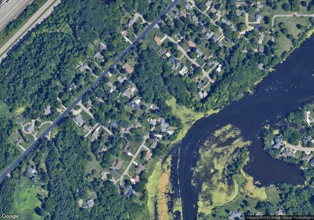 2555 Amelia Ln, Lansing, MI 48917 - photo 1