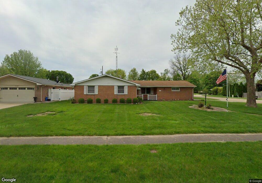 1117 Annis Ave, Mattoon, IL 61938 - photo 1