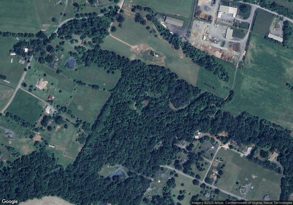 404 Hedge Ln, Afton, VA 22920 - photo 1