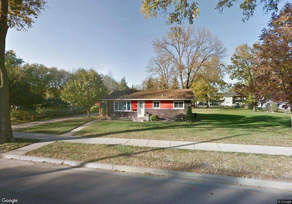 412 Mound Ave, Mankato, MN 56001 - photo 1